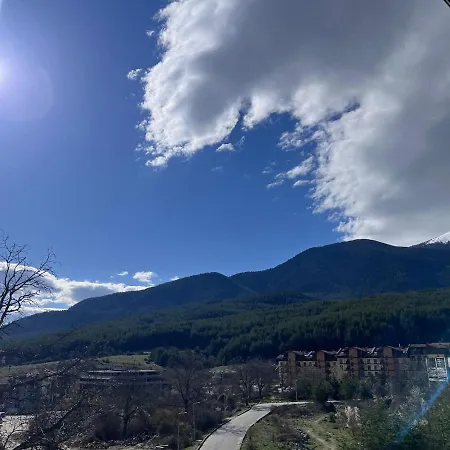 Apartment Mountain With Amazing View 2br, Free Parking *